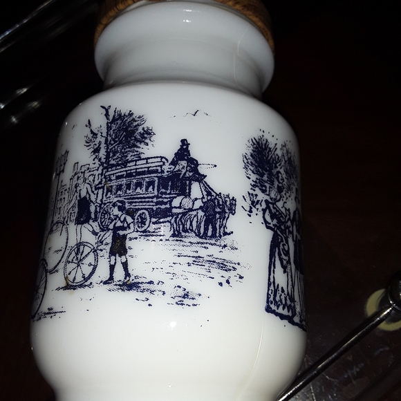 Vintage mustard container - Picture 4 of 5